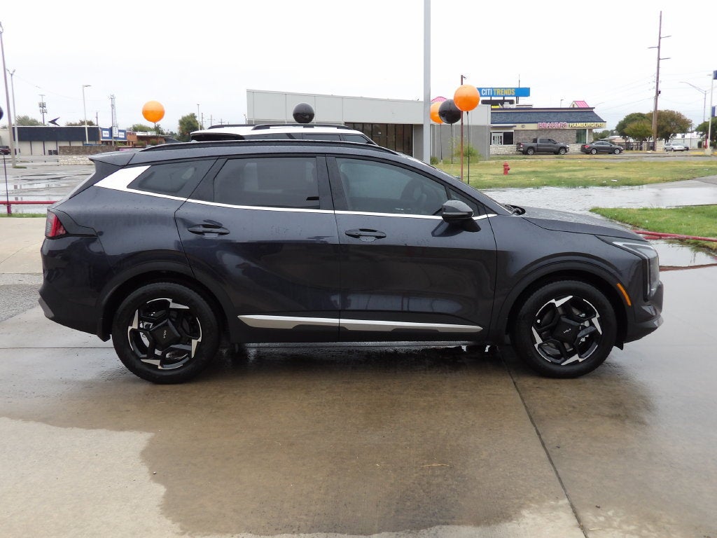 2027 Kia Sportage EX