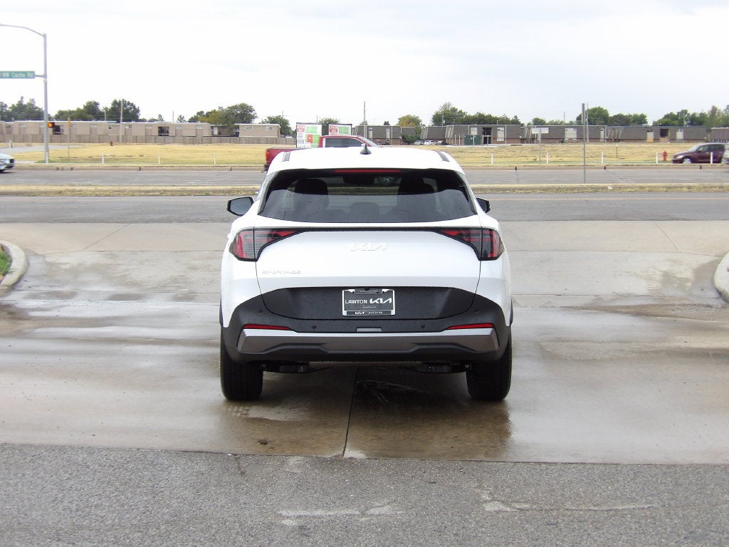 2027 Kia Sportage EX