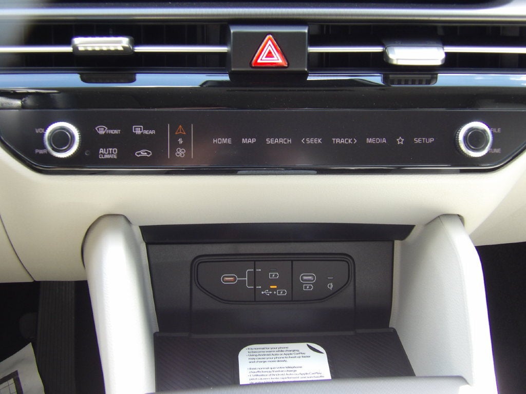 2027 Kia Sportage EX