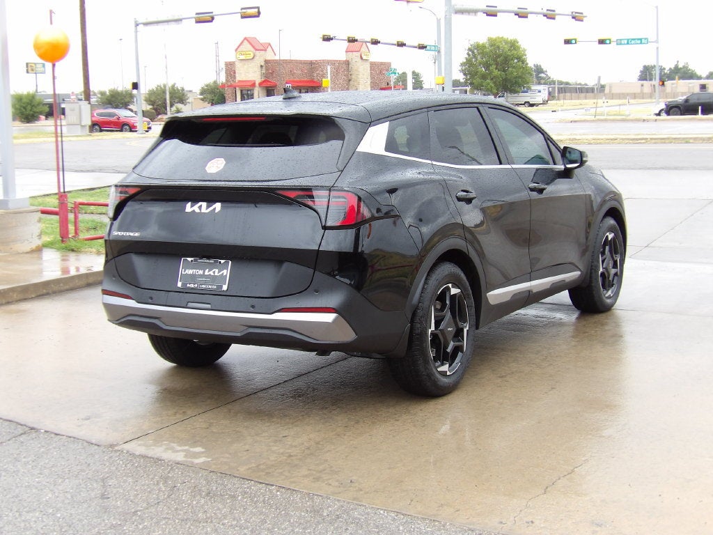 2027 Kia Sportage EX