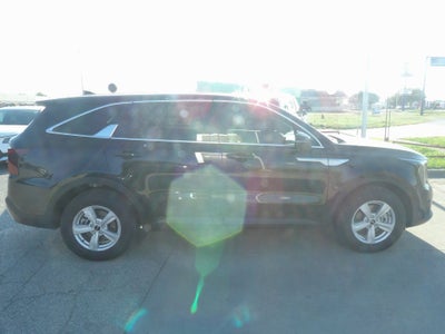 2025 Kia Sorento LX