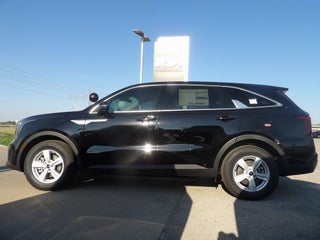2025 Kia Sorento LX