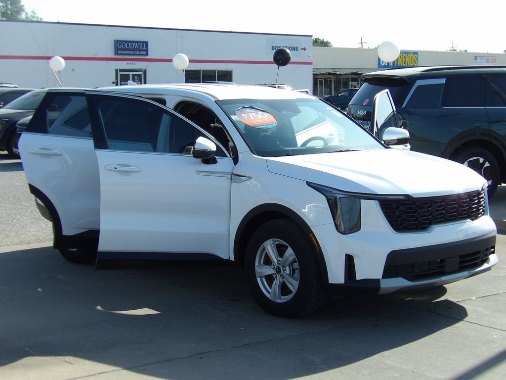 2026 Kia Sorento LX