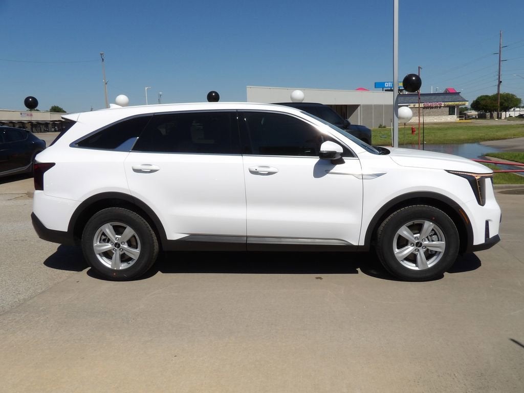 2026 Kia Sorento LX