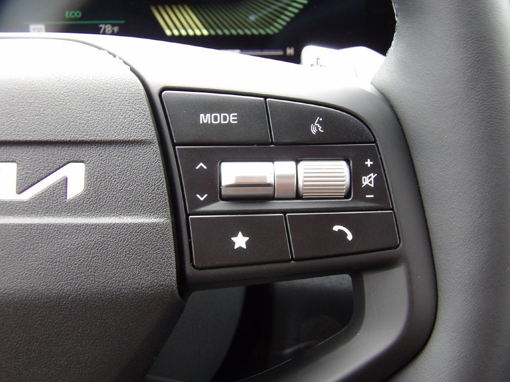 2027 Kia Sportage Hybrid LX