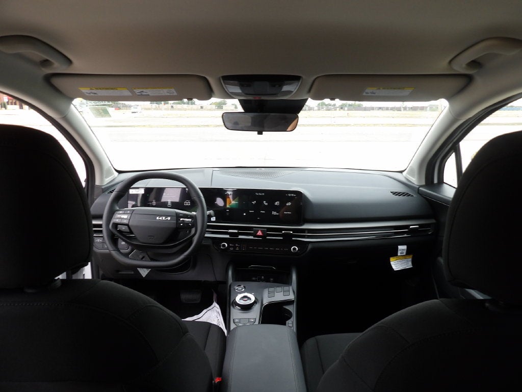 2027 Kia Sportage Hybrid LX