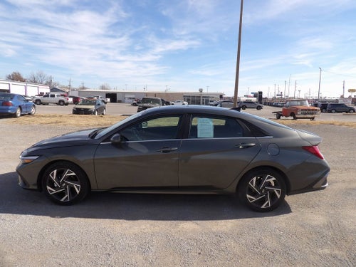 2025 Hyundai Elantra SEL Convenience