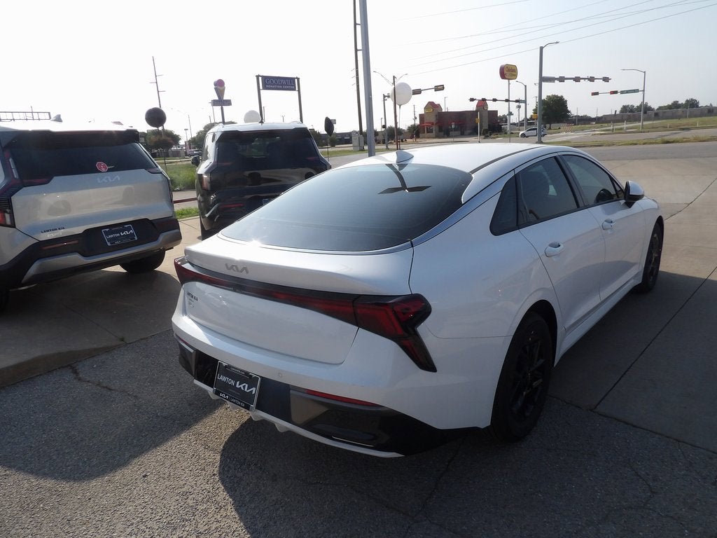 2026 Kia K5 LXS
