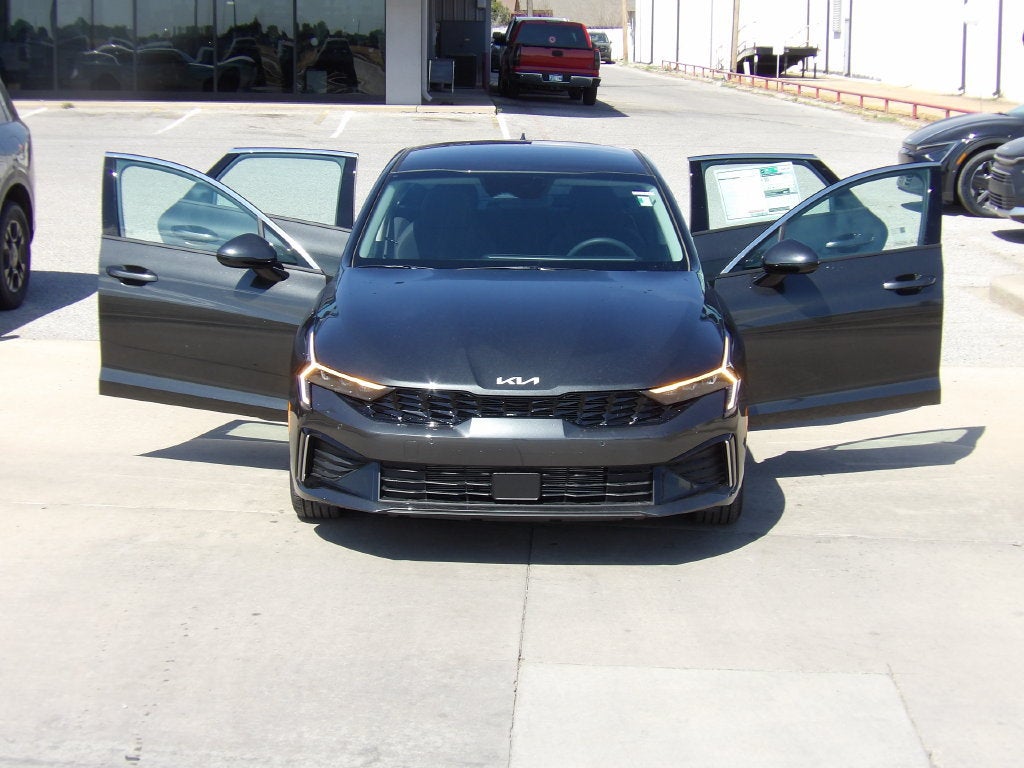 2026 Kia K5 LXS