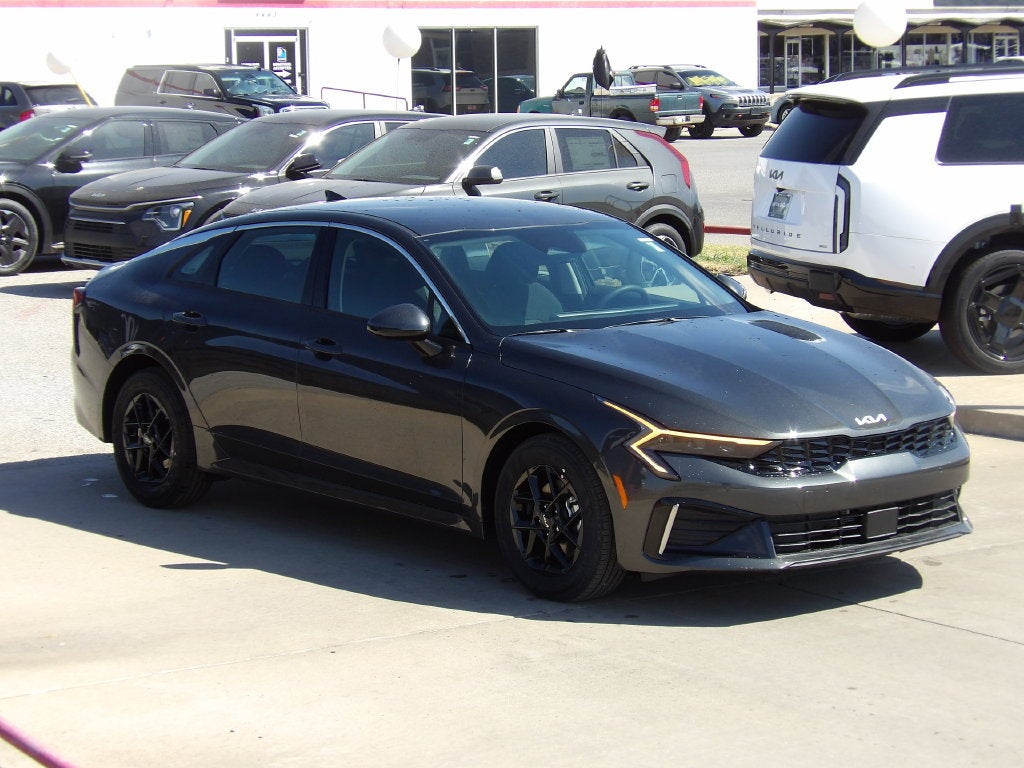 2026 Kia K5 LXS