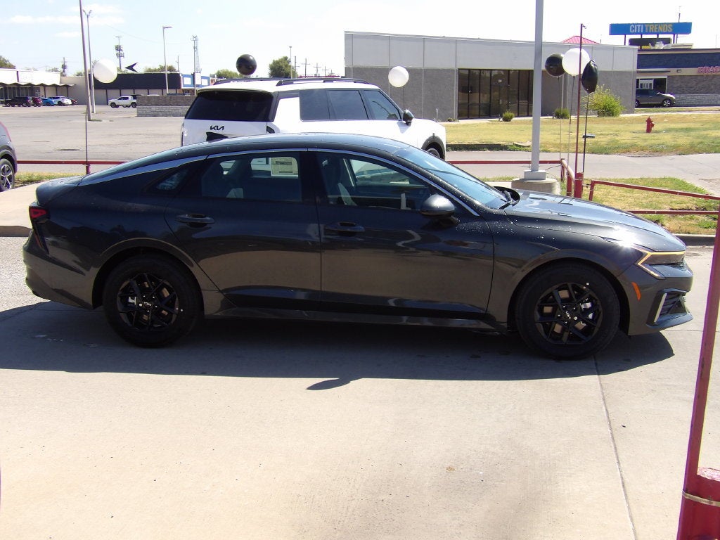 2026 Kia K5 LXS