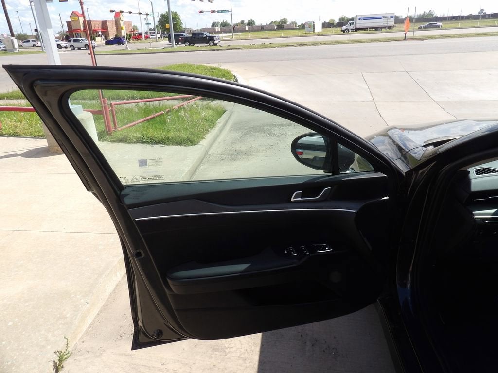 2026 Kia K5 LXS
