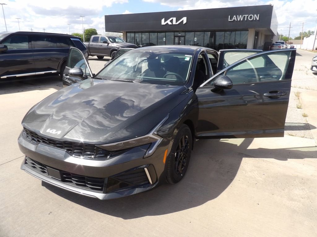 2026 Kia K5 LXS