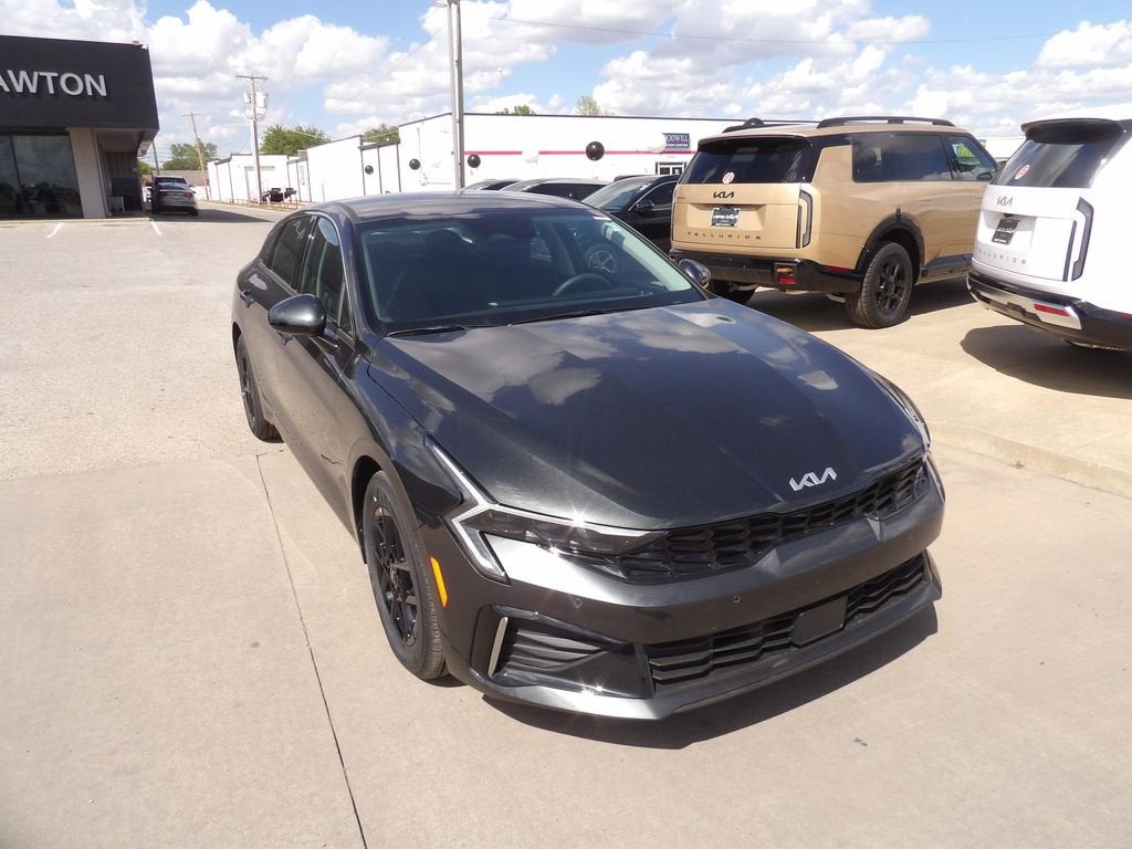 2026 Kia K5 LXS