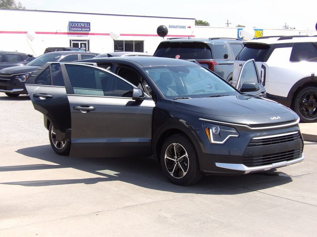 2026 Kia Niro LX