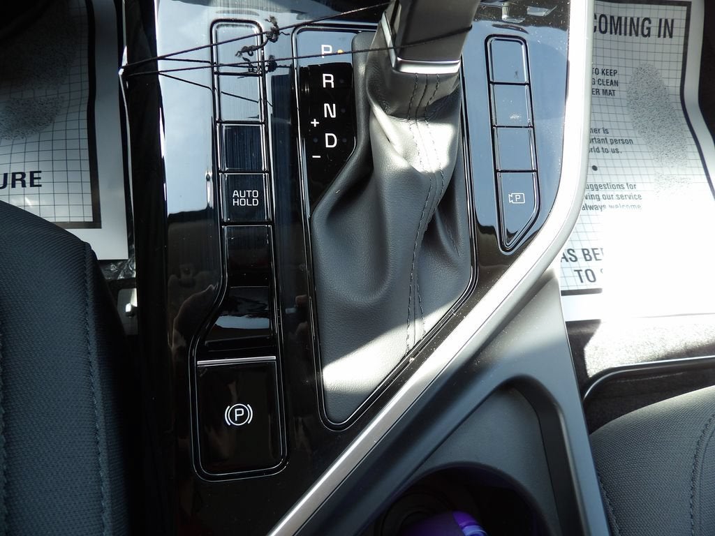 2026 Kia Niro LX