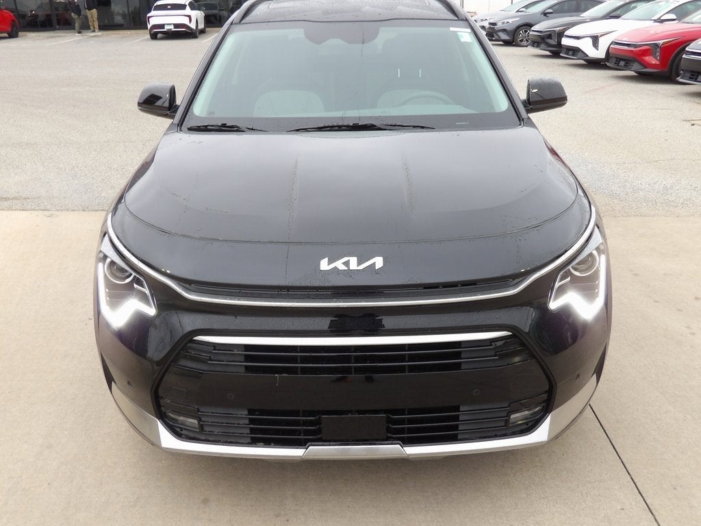 2025 Kia Niro SX