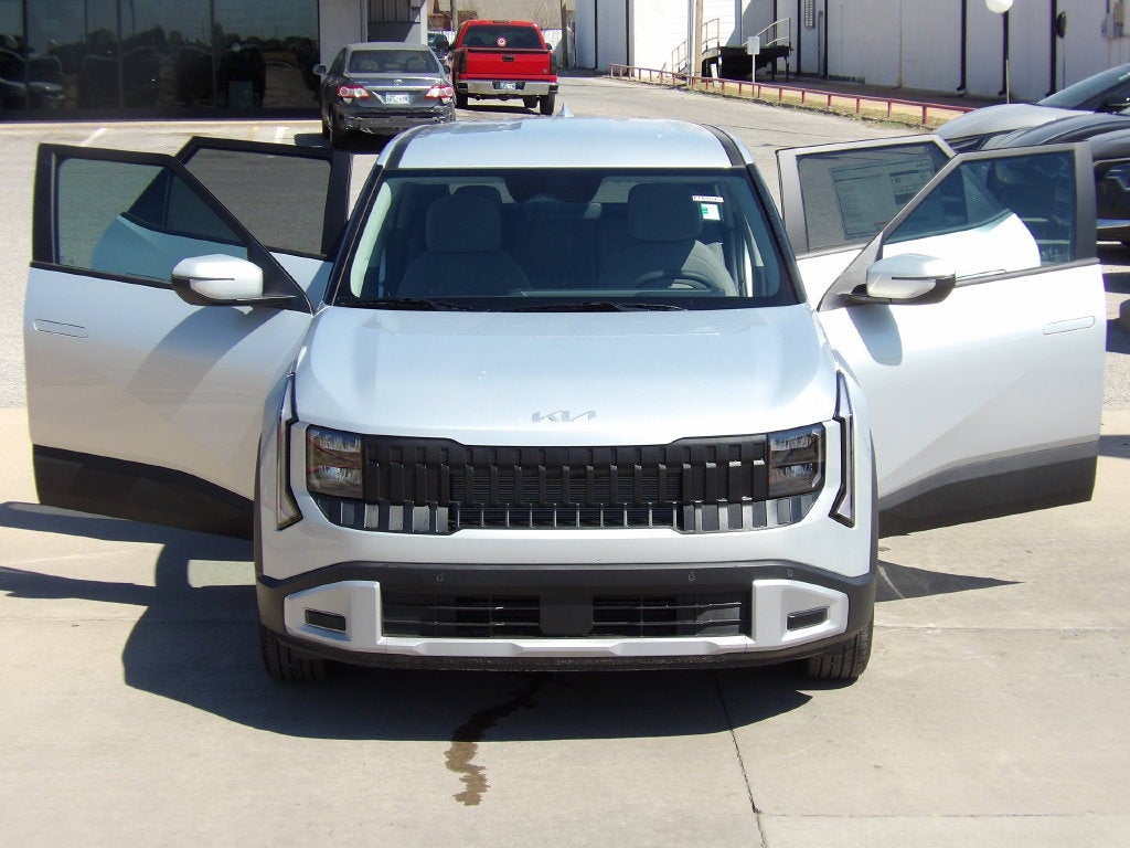 2027 Kia Seltos LX