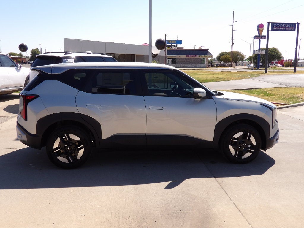 2027 Kia Seltos LX