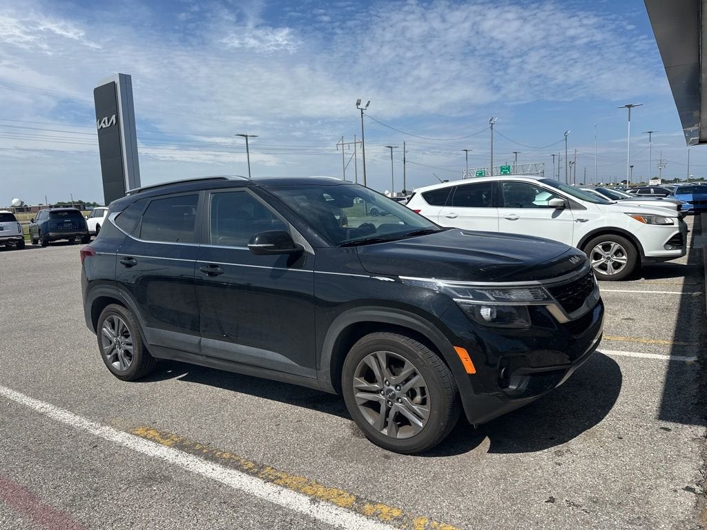 2023 Kia Seltos S