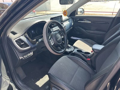 2023 Kia Seltos S