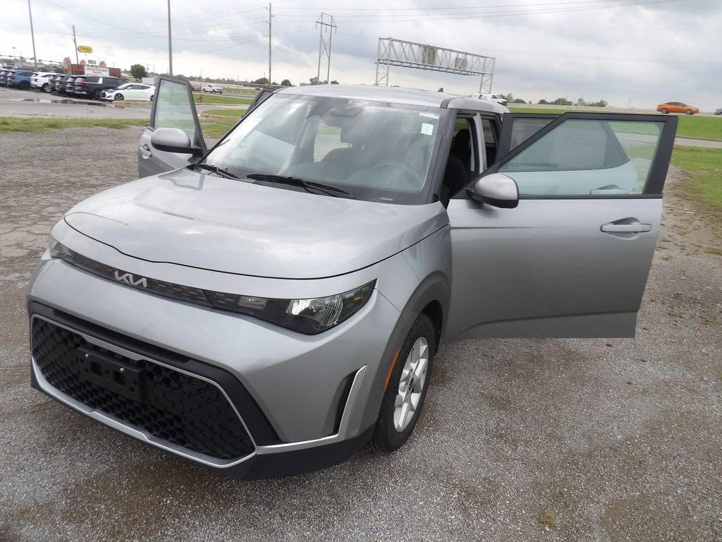 2024 Kia Soul LX