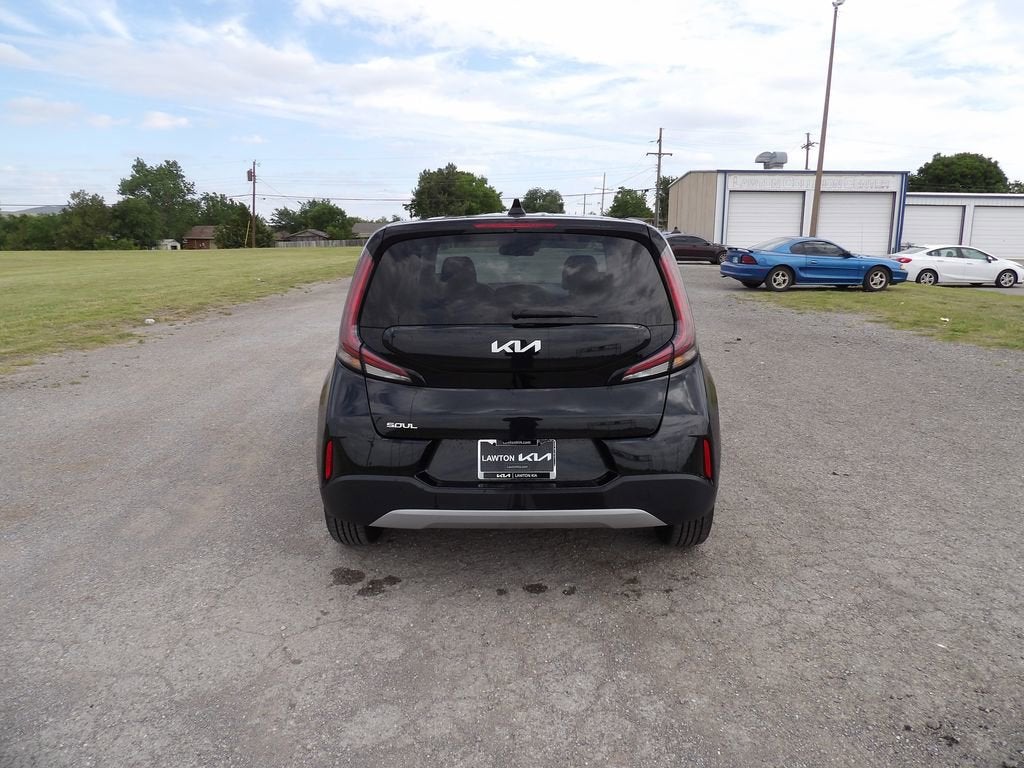 2024 Kia Soul LX