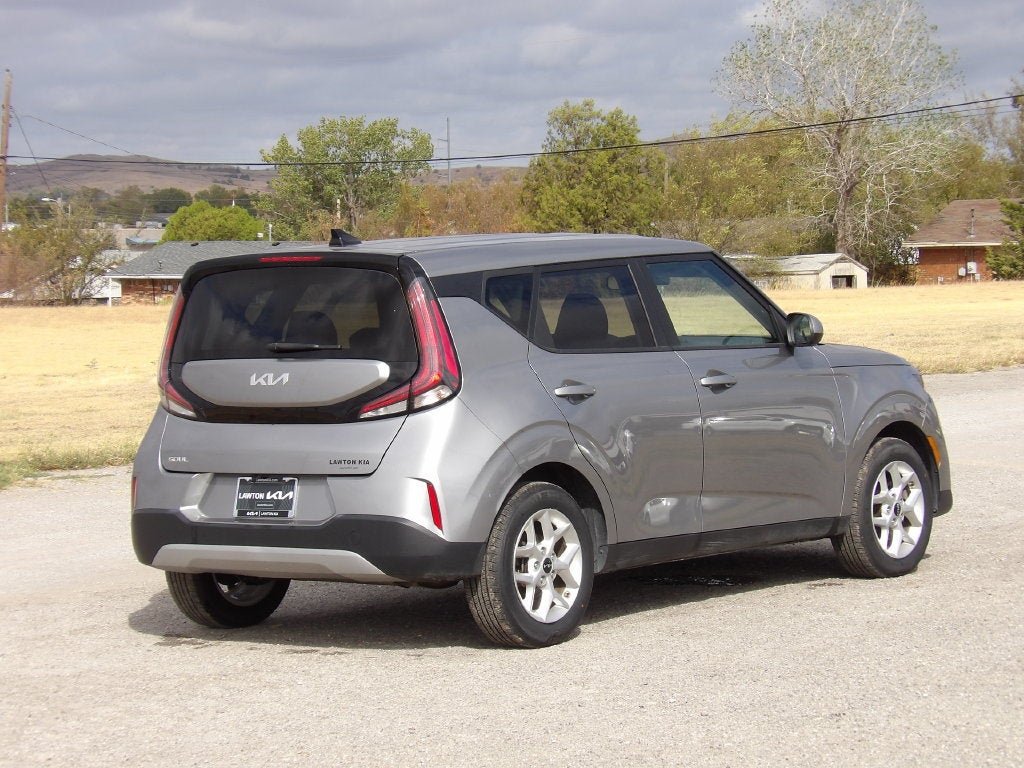 2024 Kia Soul LX