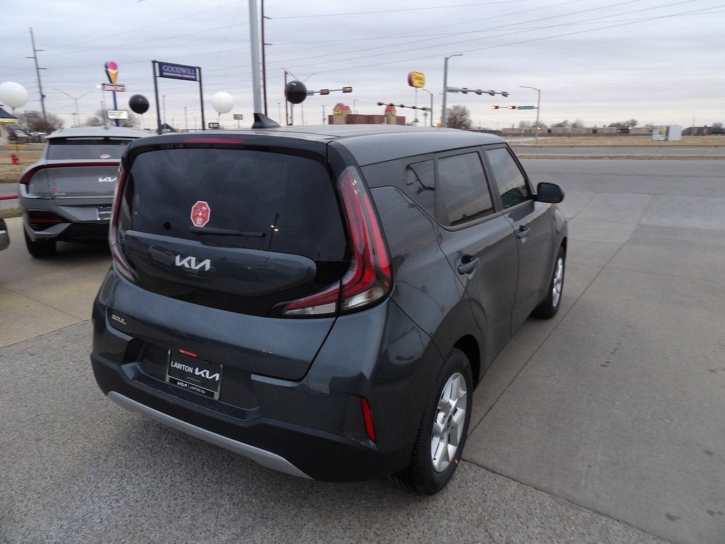 2025 Kia Soul LX