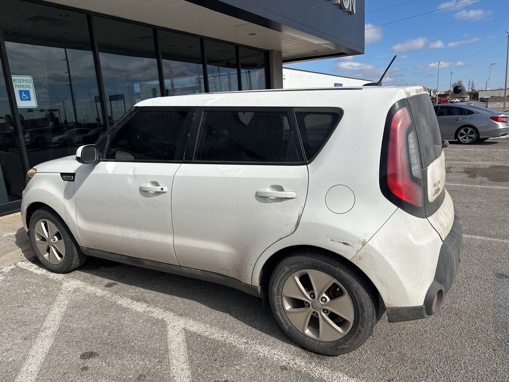 2016 Kia Soul Base