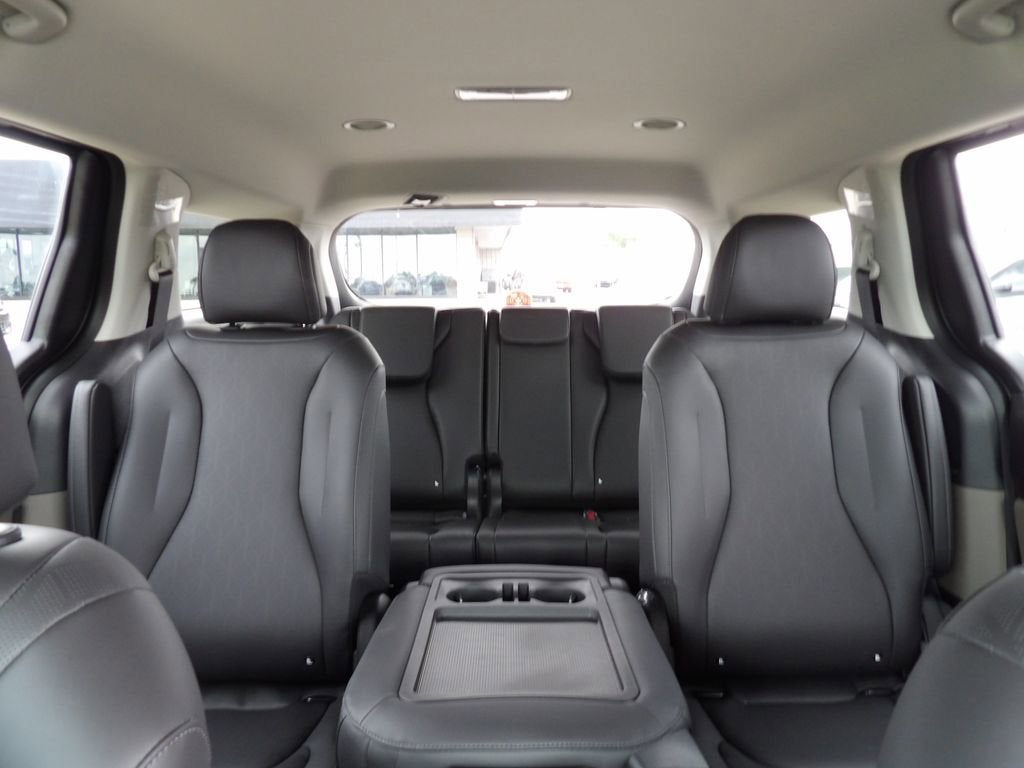 2026 Kia Carnival LXS