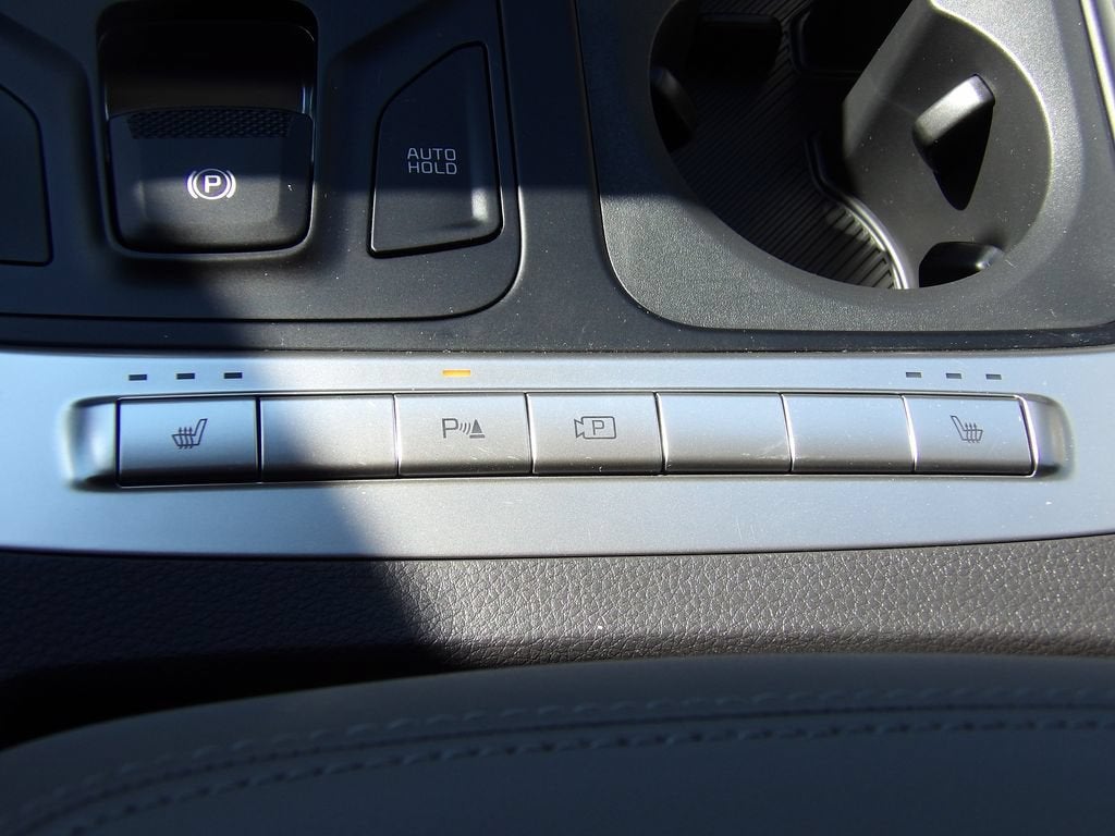 2027 Kia Carnival LXS