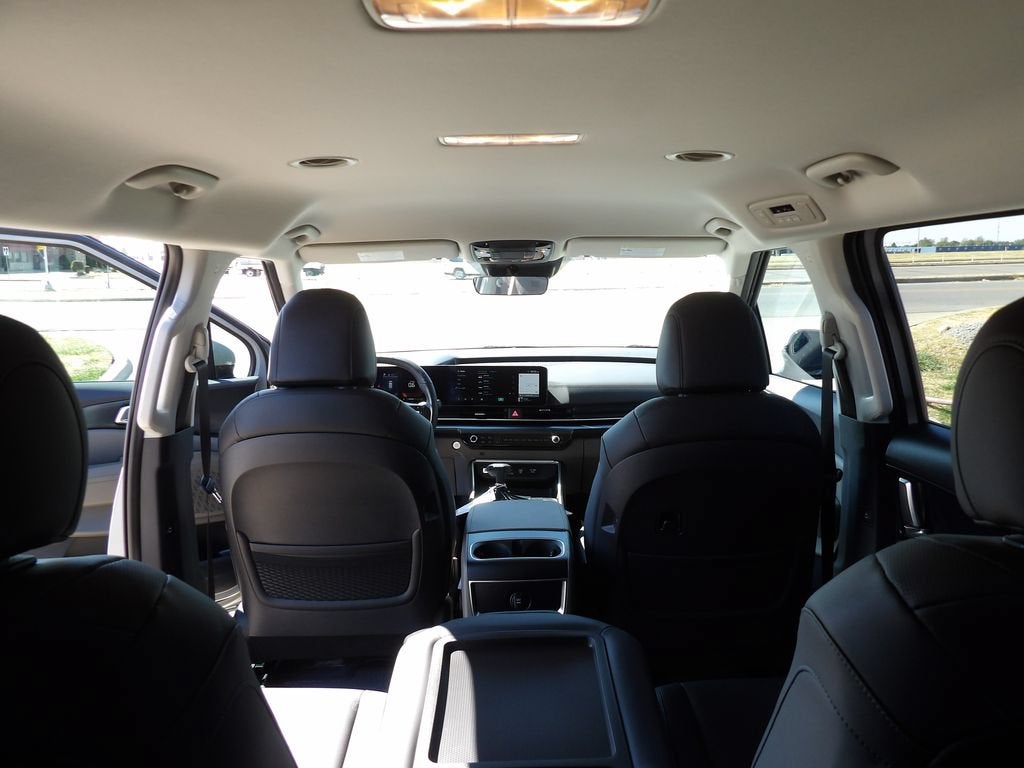 2027 Kia Carnival LXS