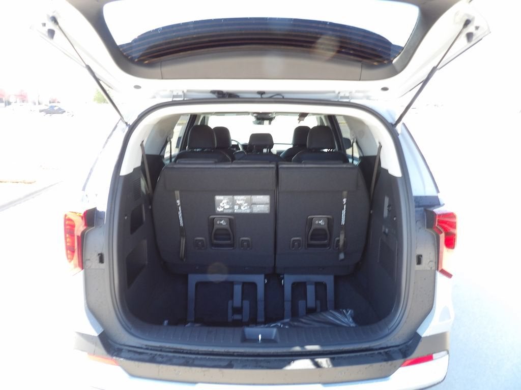 2027 Kia Carnival LXS
