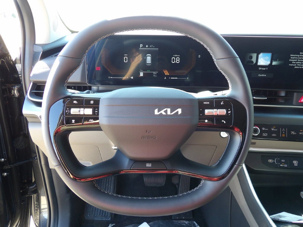2027 Kia Carnival LXS