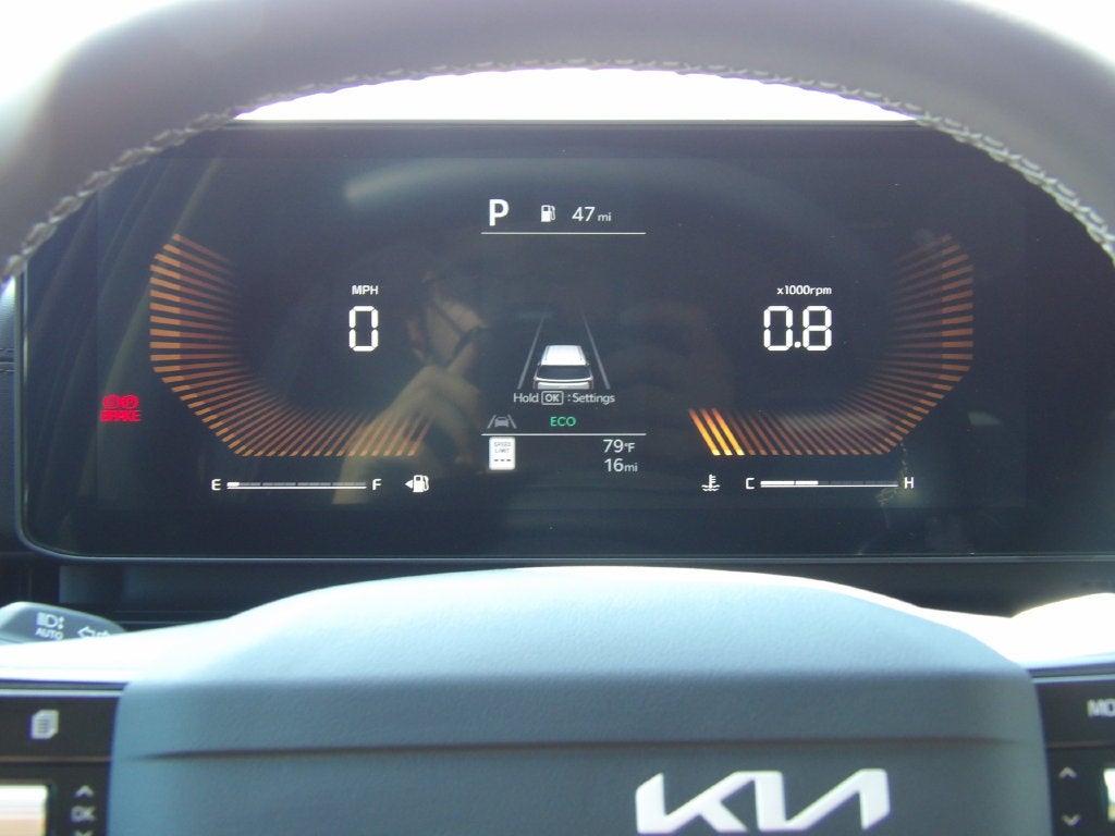 2027 Kia Carnival LXS