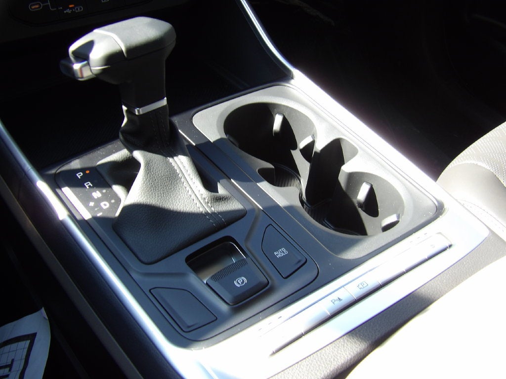 2027 Kia Carnival LXS