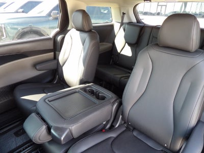 2027 Kia Carnival LXS