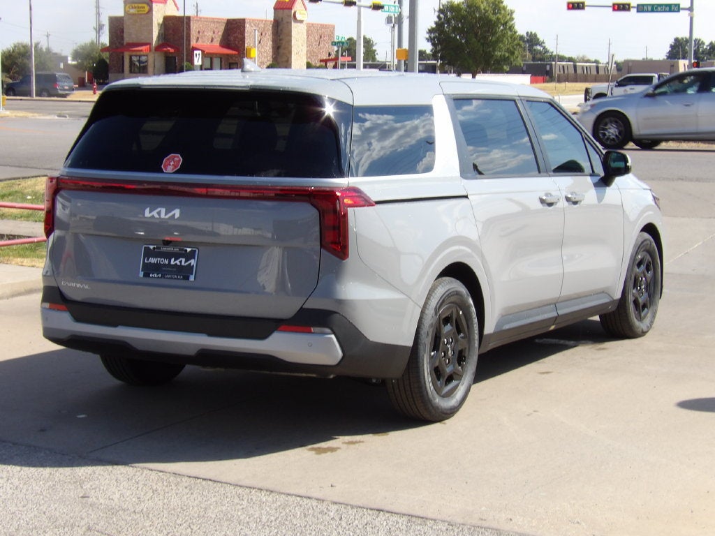 2027 Kia Carnival LXS