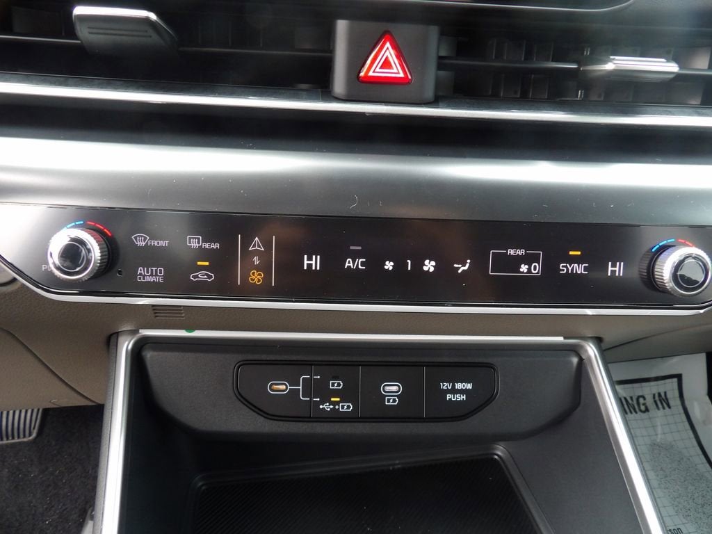 2026 Kia Carnival LXS