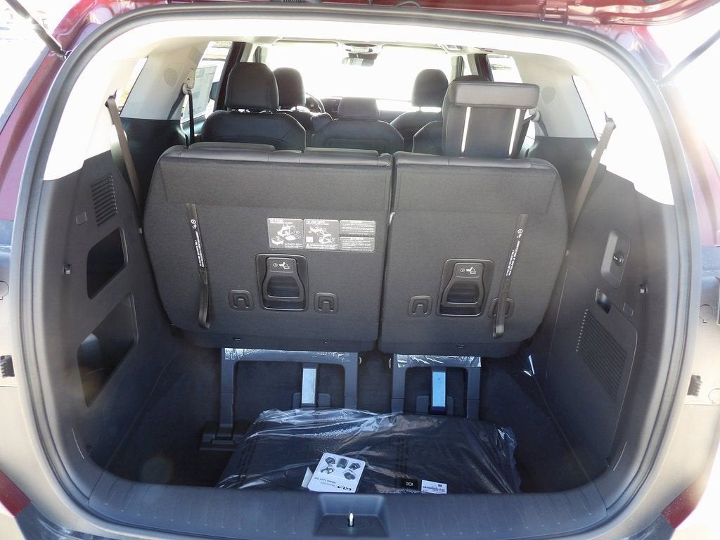 2026 Kia Carnival LXS