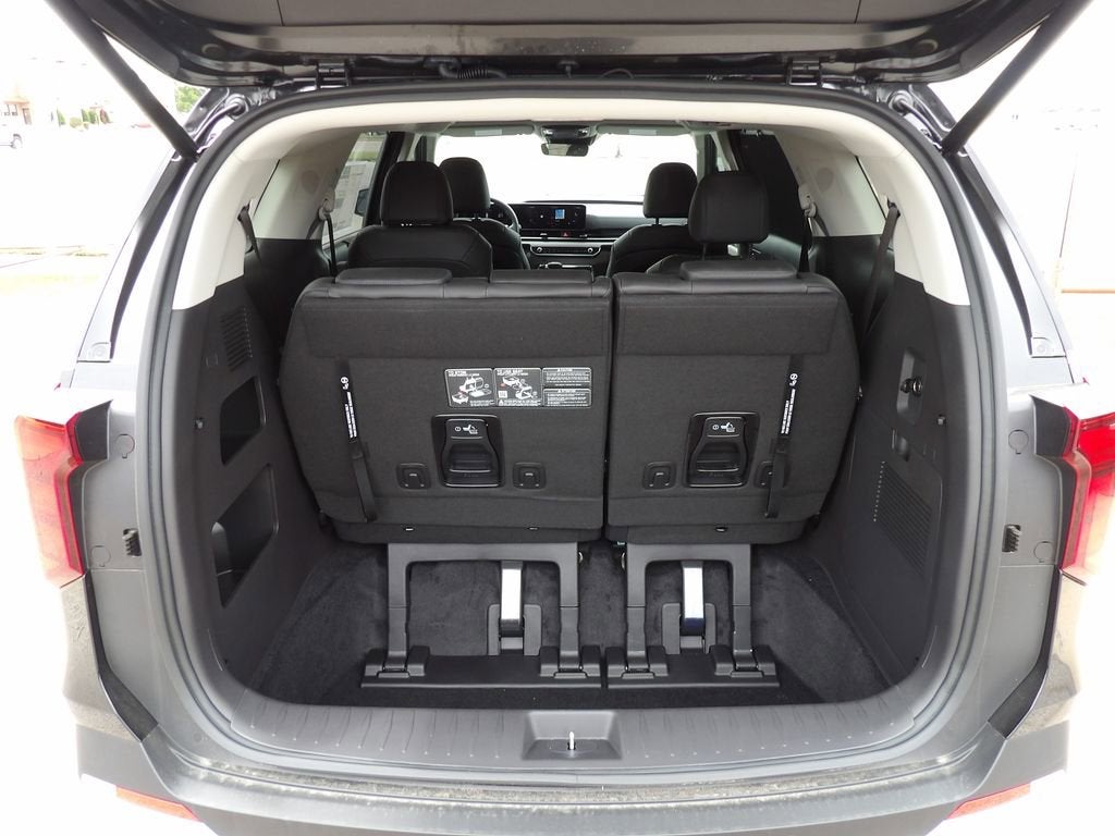 2026 Kia Carnival EX