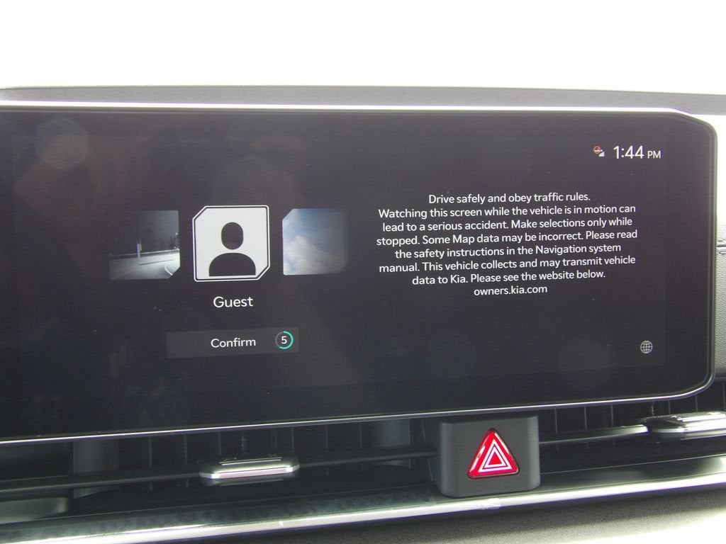 2026 Kia Carnival EX