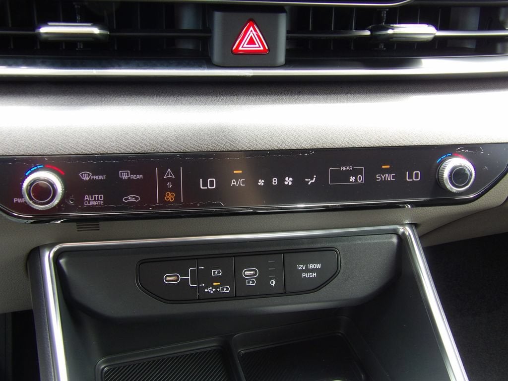2026 Kia Carnival EX