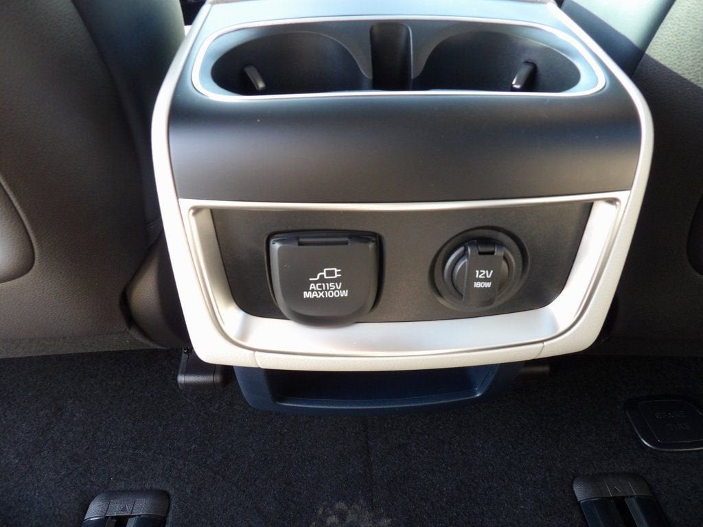 2026 Kia Carnival SX