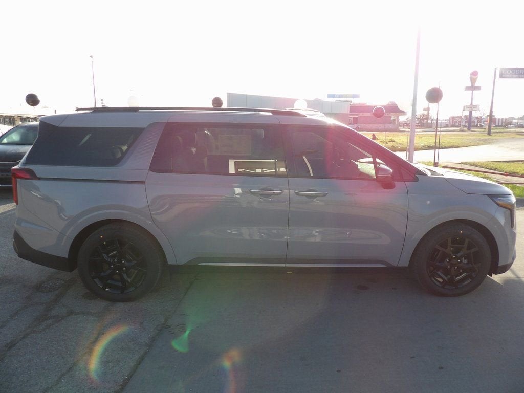 2026 Kia Carnival SX