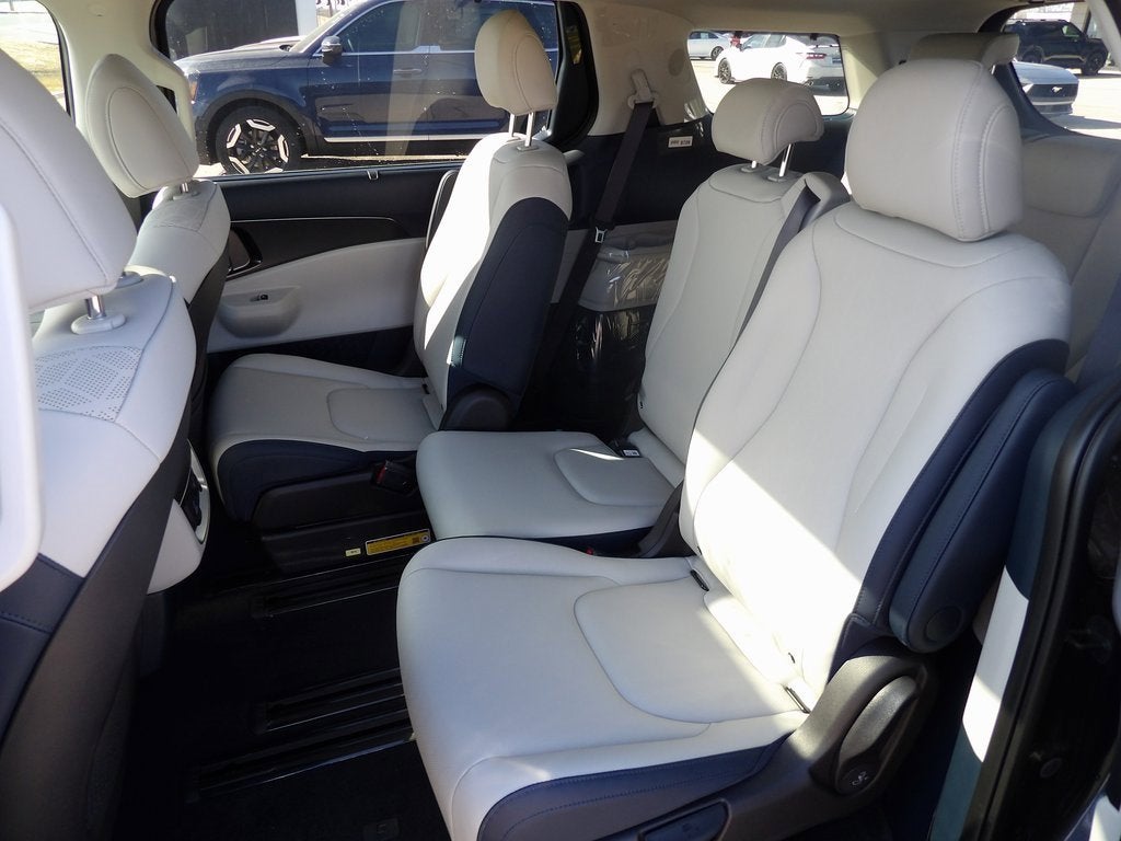 2026 Kia Carnival SX