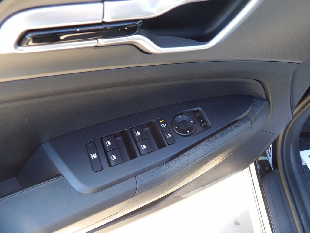 2026 Kia Sportage Hybrid LX