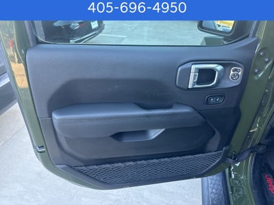 2022 Jeep Wrangler Unlimited Sahara Altitude