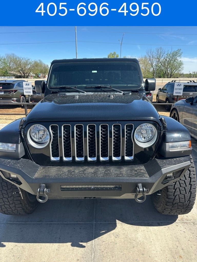 2022 Jeep Gladiator Overland